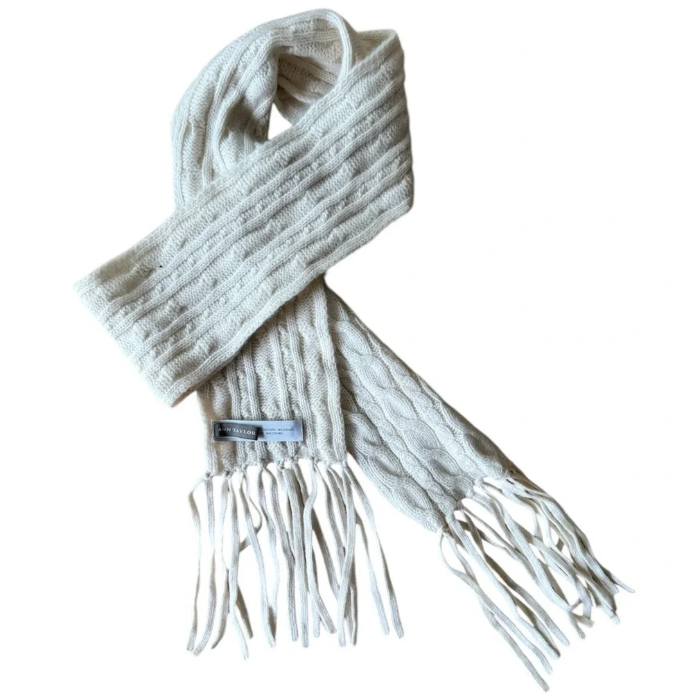 Ann Taylor Cashmere Scarf Cable Knit Thin Long Fringe Winter